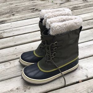 Sorel Winter Carnival Boots
